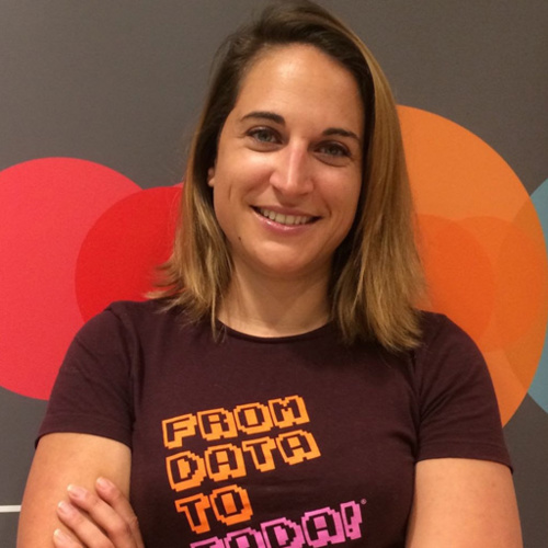 Johanne Desanges, Responsable Marketing France et Europe du Sud, Tableau Software Johanne Desanges, Responsable Marketing France et Europe du Sud, Tableau Software