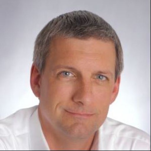 Dave Shuman, Managing Director of Connected Industries and Smart Cities chez Cloudera Dave Shuman, Managing Director of Connected Industries and Smart Cities chez Cloudera