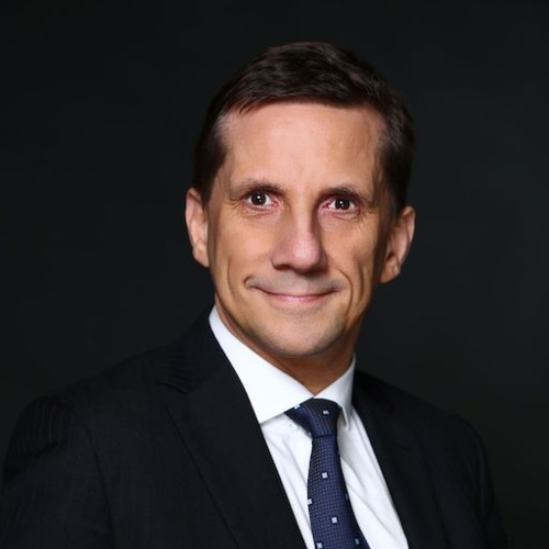 Nicolas Combaret, Country Manager France chez Commvault Nicolas Combaret, Country Manager France chez Commvault