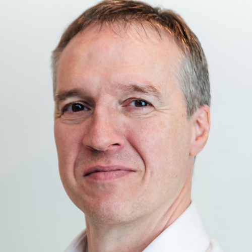 Richard Henderson, Solution Architect, TigerGraph EMEA Richard Henderson, Solution Architect, TigerGraph EMEA