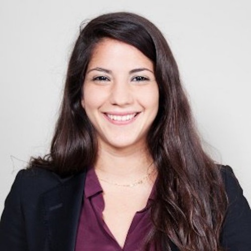 Francesca Serio, Senior Consultant chez Almond Francesca Serio, Senior Consultant chez Almond