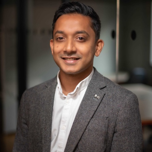 Merveen Pandoo Merveen Pandoo