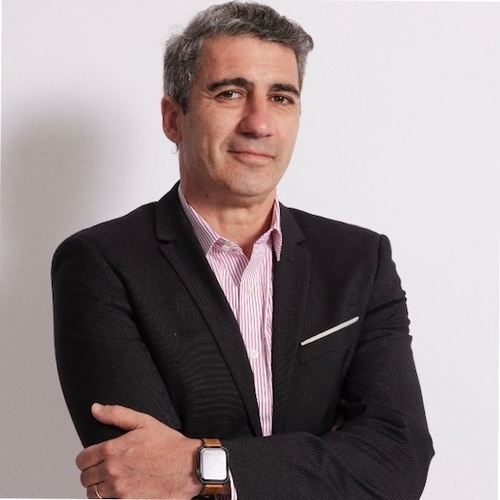 Michael Lakhal, Chief Product Officer chez Signaturit Group Michael Lakhal, Chief Product Officer chez Signaturit Group